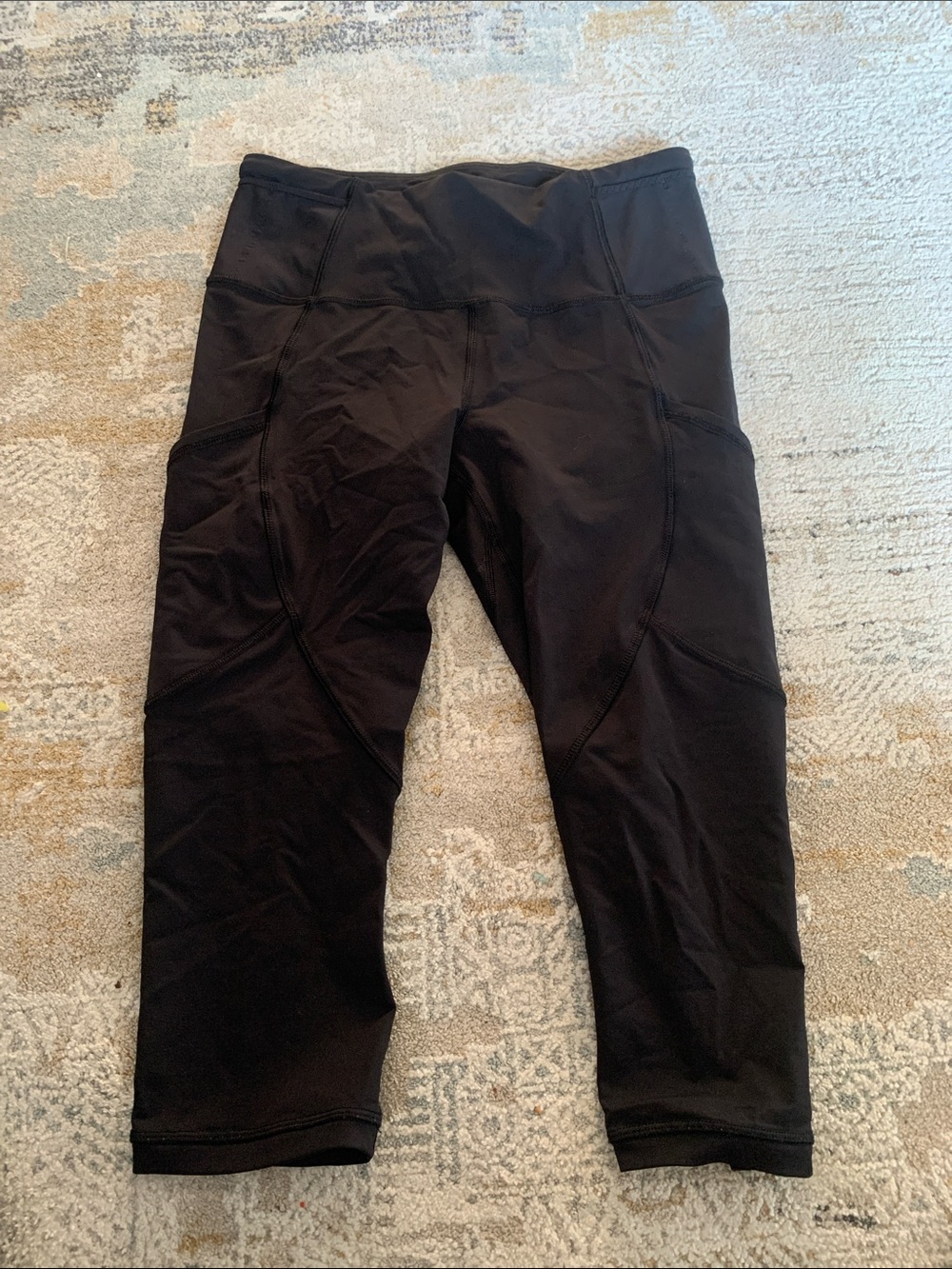 Lululemon Leggings size 6 Outrun 17" Crop Black size 6